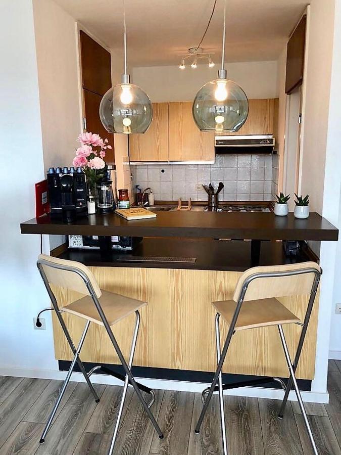Grosses Appartement Mit Aussichtsbalkon ลุดวิกสบูร์ก ภายนอก รูปภาพ