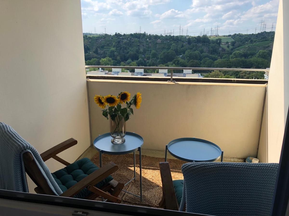 Grosses Appartement Mit Aussichtsbalkon ลุดวิกสบูร์ก ภายนอก รูปภาพ